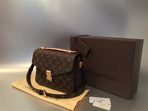 metis louis vuitton second hand|used Louis Vuitton pochette monogram.